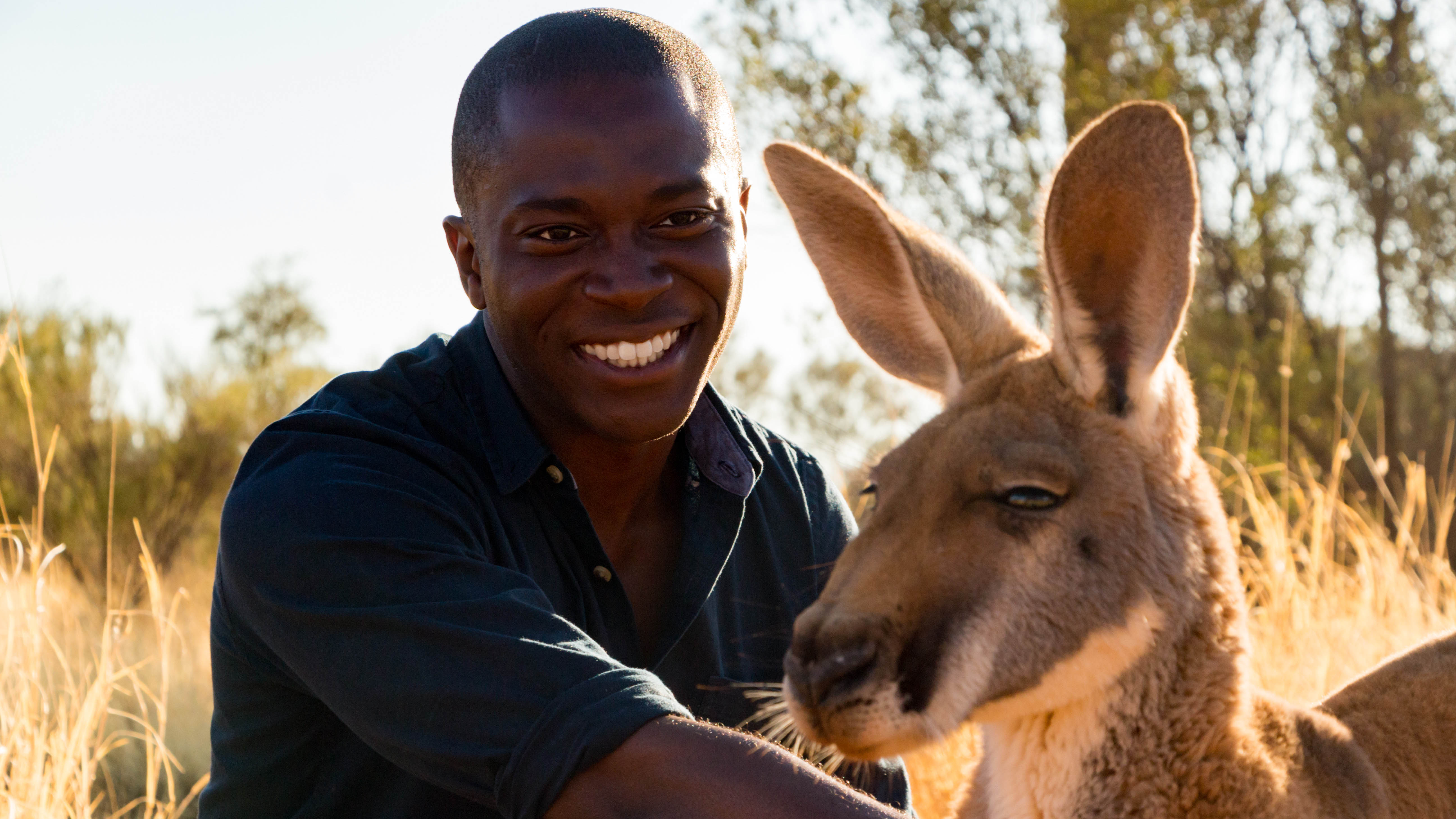 LIFE: FIRST STEPS, Episode 101 - Patrickaryee with a kangaroo in Austrailia